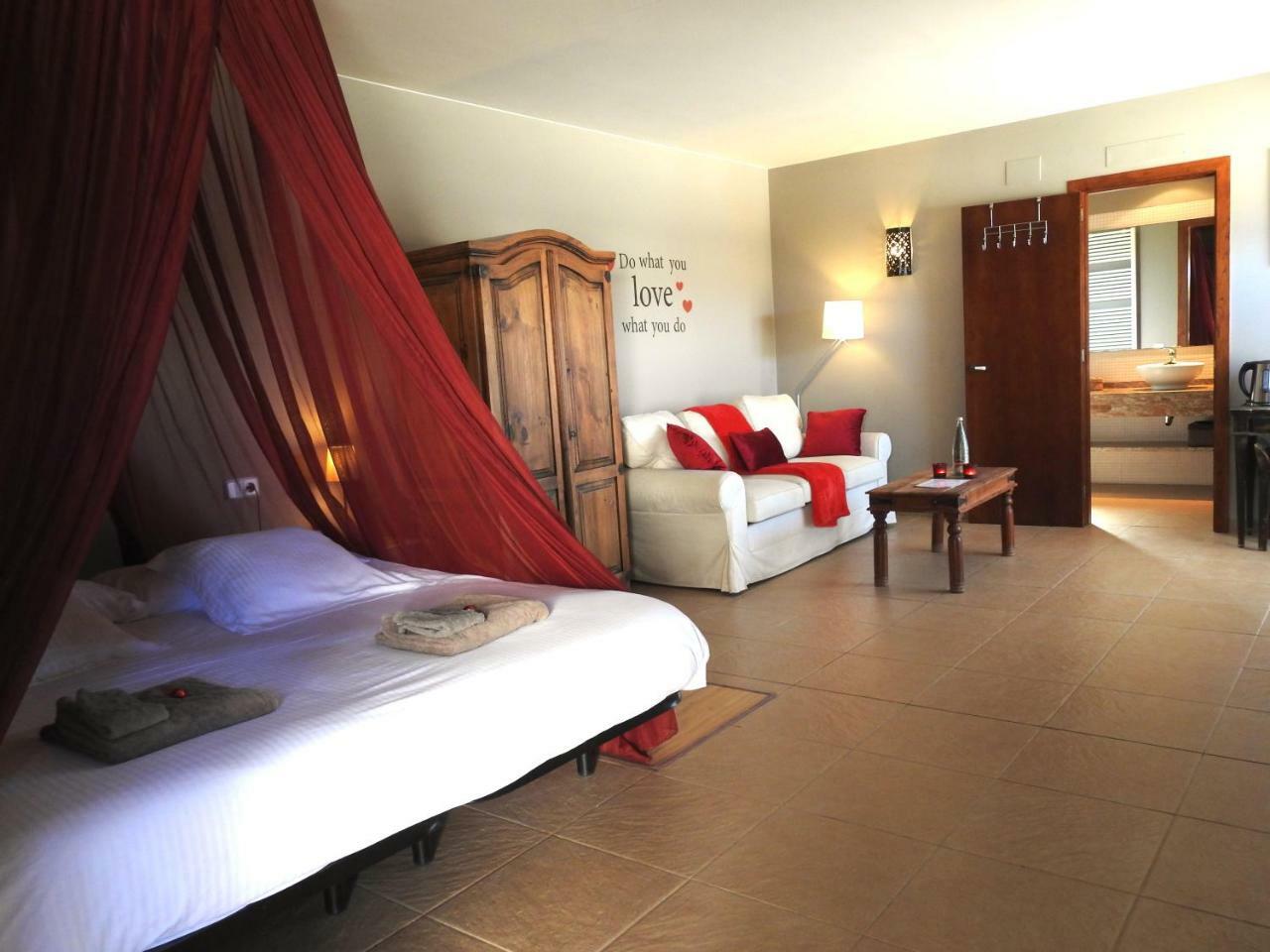 Franciach B&B El Ranxo מראה חיצוני תמונה